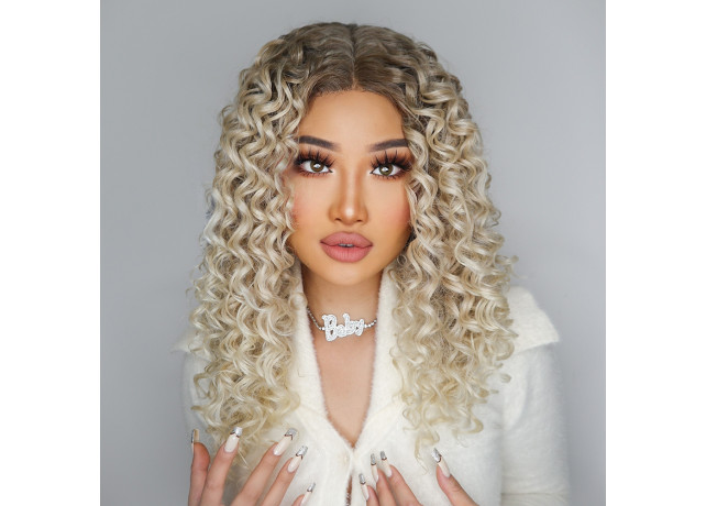 Peruca Blond Bej Deschis Creata